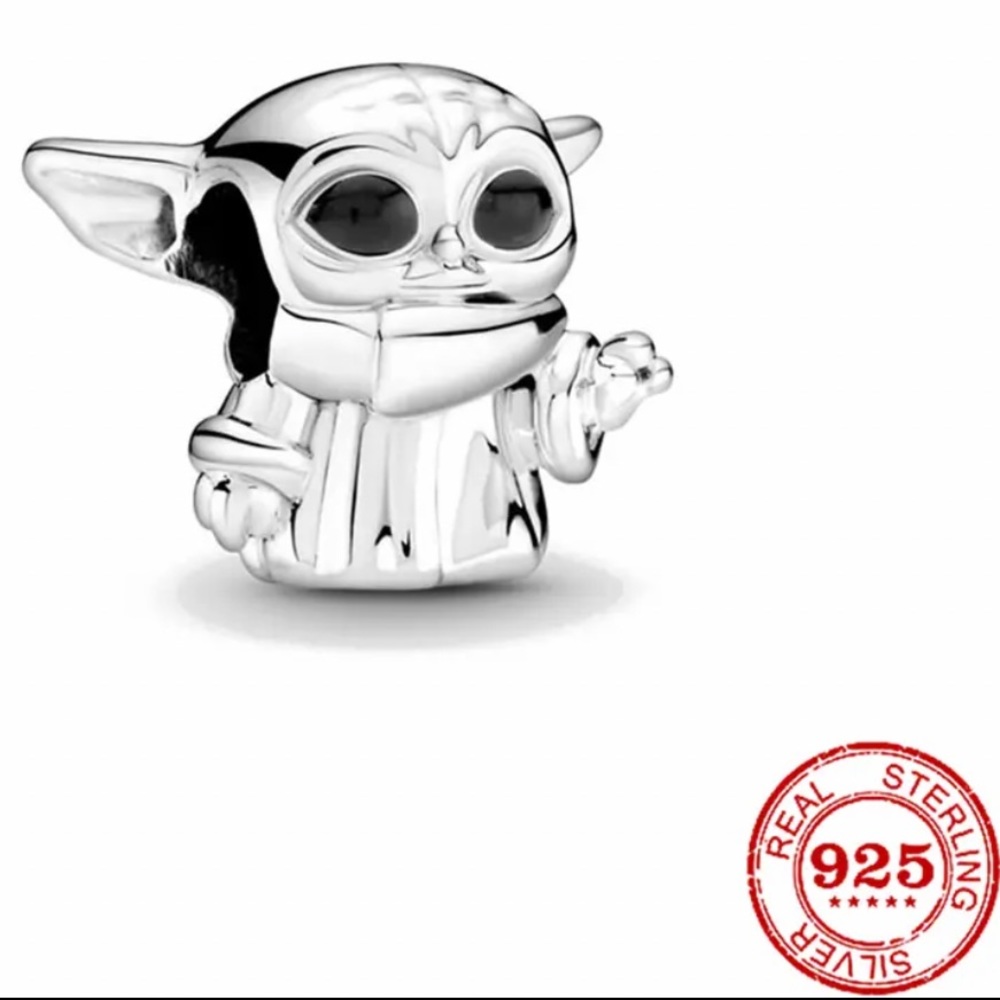 NWOT Star Wars Grogu Charm